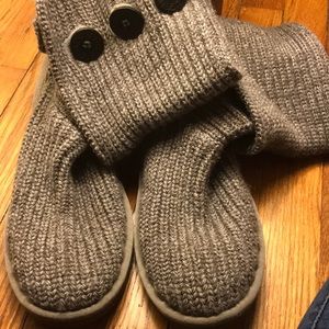 UGG Sweater Boots size 9
